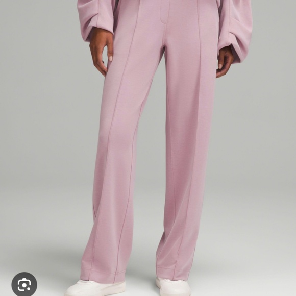 Lululemon soft stream pants - Picture 1 of 3
